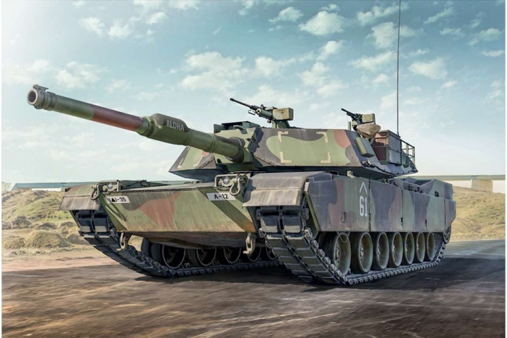 Italeri 1:35 M1A1/A2 Abrams i gruppen SPORT, FRITID & HOBBY / Hobby / Plastmodeller / Militære kjøretøy (land) hos TP E-commerce Nordic AB (C29829)