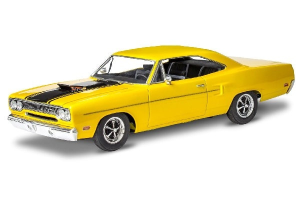 Revell 1970 Plymouth Roadrunner i gruppen SPORT, FRITID & HOBBY / Hobby / Plastmodeller / Biler hos TP E-commerce Nordic AB (C29993)