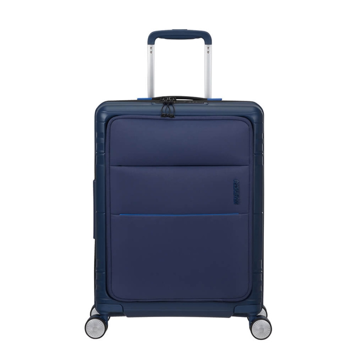 American Tourister Kabinveske Hello Cabin Spinner 55 Navy i gruppen SPORT, FRITID & HOBBY / Reise / Kofferter hos TP E-commerce Nordic AB (C30253)