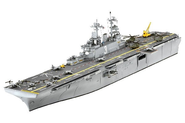 Revell Assault Carrier USS WASP CLASS i gruppen SPORT, FRITID & HOBBY / Hobby / Plastmodeller / Skip hos TP E-commerce Nordic AB (C30572)