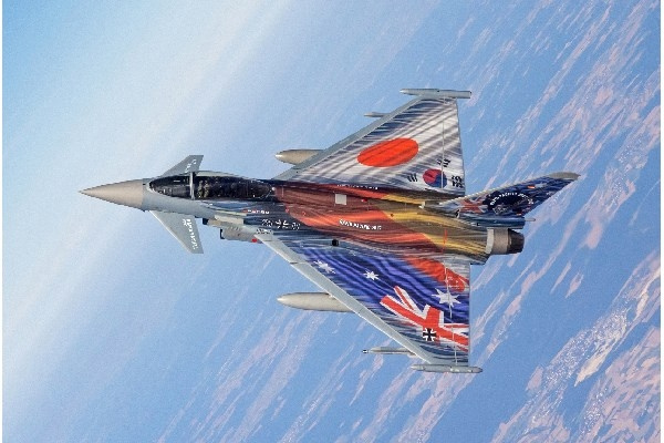 Revell Eurofighter-Pacific platinum edition 1:72 gavesett i gruppen SPORT, FRITID & HOBBY / Hobby / Plastmodeller / Fly & Helikoptre hos TP E-commerce Nordic AB (C30575)