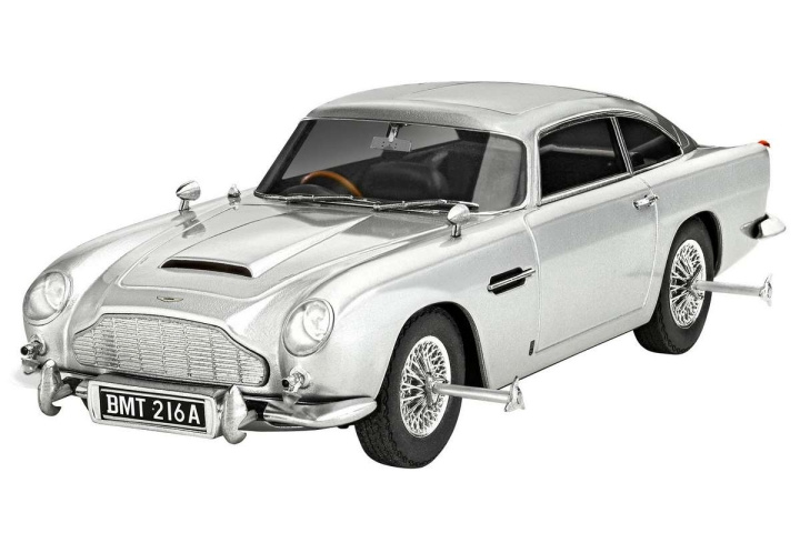 Revell James Bond \'Aston Martin DB5\' 1:24 gavesett i gruppen SPORT, FRITID & HOBBY / Hobby / Plastmodeller / Biler hos TP E-commerce Nordic AB (C30577)