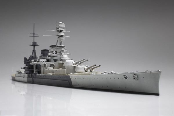 TAMIYA 1/700 Battle Cruiser Repulse i gruppen SPORT, FRITID & HOBBY / Hobby / Plastmodeller / Skip hos TP E-commerce Nordic AB (C31708)