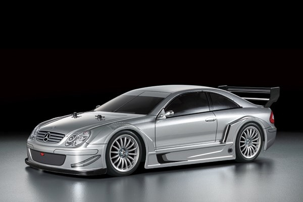 Tamiya 1/10 R/C 2002 Mercedes-Benz CLK AMG Racingversjon (TT-02) i gruppen LEKER, BARN OG BABY / Radiostyrt / Radiostyrte biler hos TP E-commerce Nordic AB (C31739)
