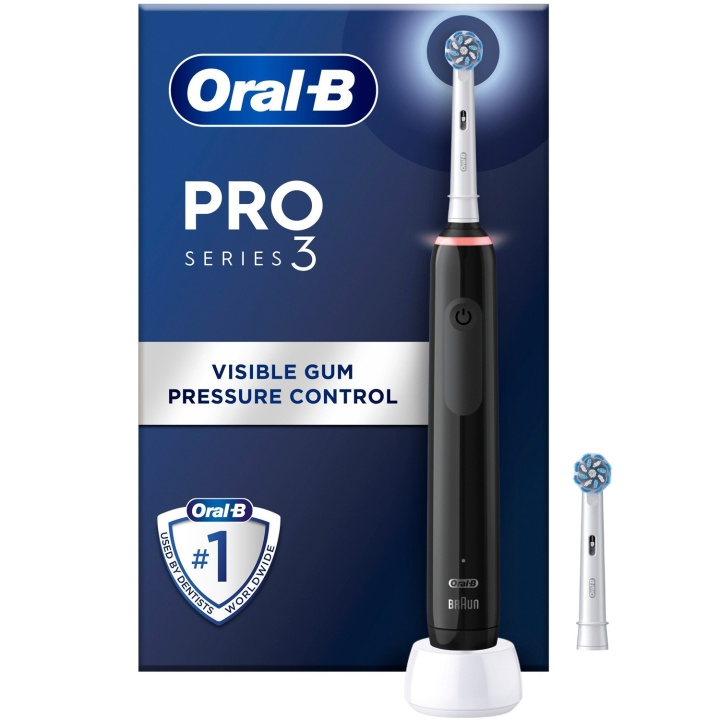 Oral B Eltandborste Pro3 Black + Extra Refill i gruppen HELSE OG SKJØNNHET / Munnpleie / Elektriske tannbørster hos TP E-commerce Nordic AB (C33853)
