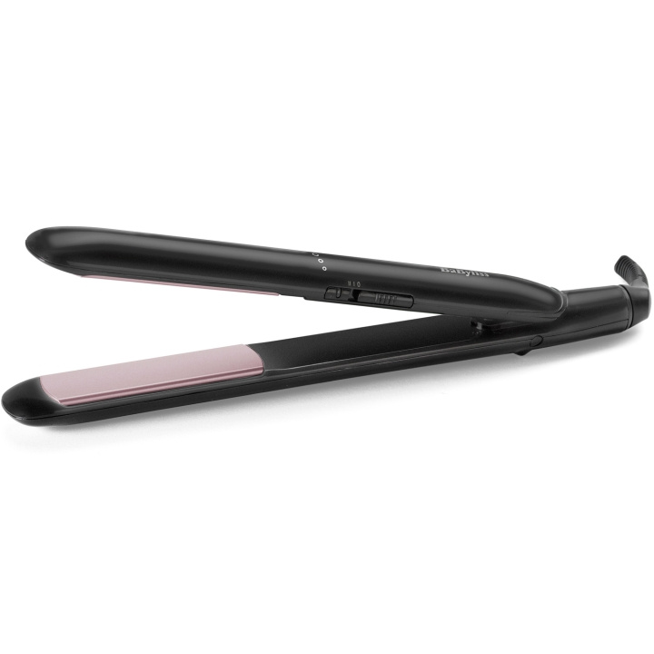 BaByliss Plattång Smooth Ceramic 230°C ST241E i gruppen HELSE OG SKJØNNHET / Hår & styling / Stylingverktøy / Rettetenger hos TP E-commerce Nordic AB (C33872)