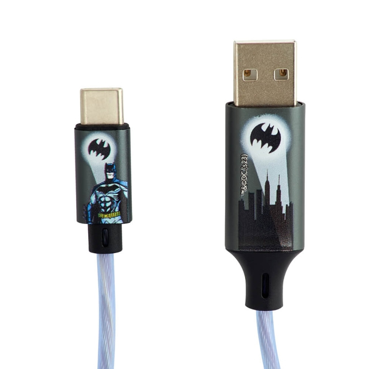 BATMAN USB A til C Light-Up 1.2m Bat Logo i gruppen SMARTTELEFON & NETTBRETT / Ladere og Kabler / Kabler / Kabler type C hos TP E-commerce Nordic AB (C34661)