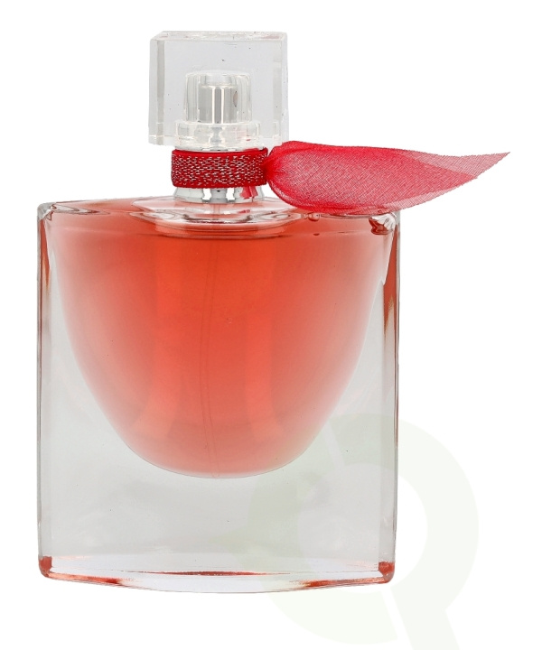 Lancome La Vie Est Belle Intensement Edp Spray 50 ml i gruppen HELSE OG SKJØNNHET / Duft og parfyme / Parfyme / Parfyme for henne hos TP E-commerce Nordic AB (C35750)