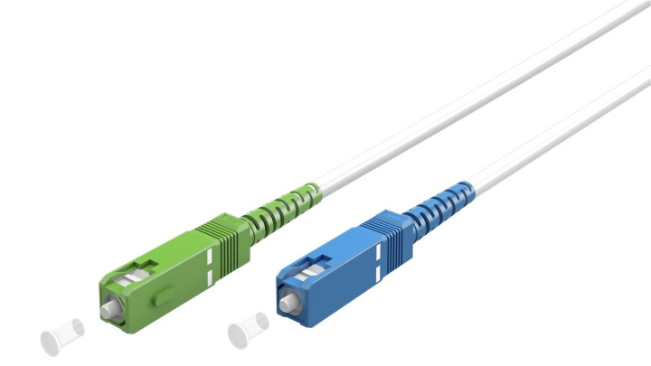 Goobay Fiberoptisk kabel (FTTH), Singlemode (OS2) White, vit (Simplex), 10 m plugg SC-APC (8°) > SC plugg (UPC), halogenfri kabelhölje (LSZH) i gruppen Datautstyr / Kabler og adaptere / Nettverk / Fiberkabler hos TP E-commerce Nordic AB (C39097)