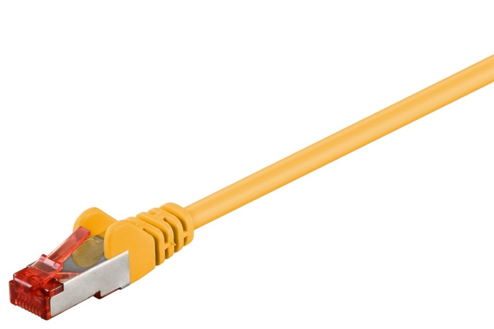 Goobay Patchkabel CAT 6, S/FTP (PiMF), gul, 0,5 m kopparledare (CU), halogenfri kabelhölje (LSZH) i gruppen Datautstyr / Kabler og adaptere / Nettverk / Cat6 hos TP E-commerce Nordic AB (C39241)