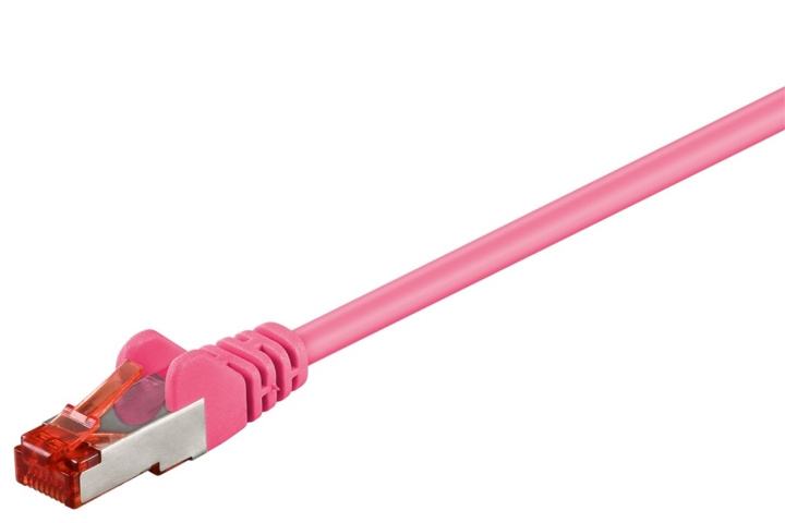 Goobay Patchkabel CAT 6, S/FTP (PiMF), magenta, 0,15 m kopparledare (CU), halogenfri kabelhölje (LSZH) i gruppen Datautstyr / Kabler og adaptere / Nettverk / Cat6 hos TP E-commerce Nordic AB (C39565)