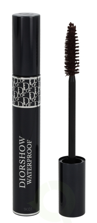 Christian Dior Dior Diorshow Waterproof Buildable Volume Mascara 11.5 ml #698 Chatwalk Brown i gruppen HELSE OG SKJØNNHET / Makeup / Øyne og øyebryn / Mascara hos TP E-commerce Nordic AB (C40530)