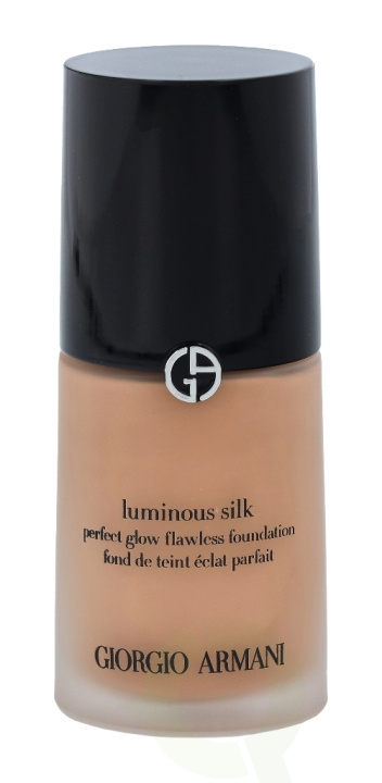 Armani Luminous Silk Foundation 30 ml 5.5 Natural Beige i gruppen HELSE OG SKJØNNHET / Makeup / Makeup ansikt / Foundation hos TP E-commerce Nordic AB (C41219)