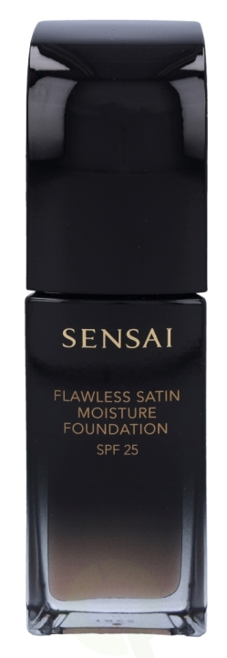 Sensai Flawless Satin Foundation SPF25 30 ml FS202 Ochre Beige i gruppen HELSE OG SKJØNNHET / Makeup / Makeup ansikt / Foundation hos TP E-commerce Nordic AB (C41542)