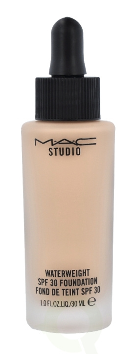 MAC Studio Waterweight Foundation SPF30 30 ml NC20 i gruppen HELSE OG SKJØNNHET / Makeup / Makeup ansikt / Foundation hos TP E-commerce Nordic AB (C41694)