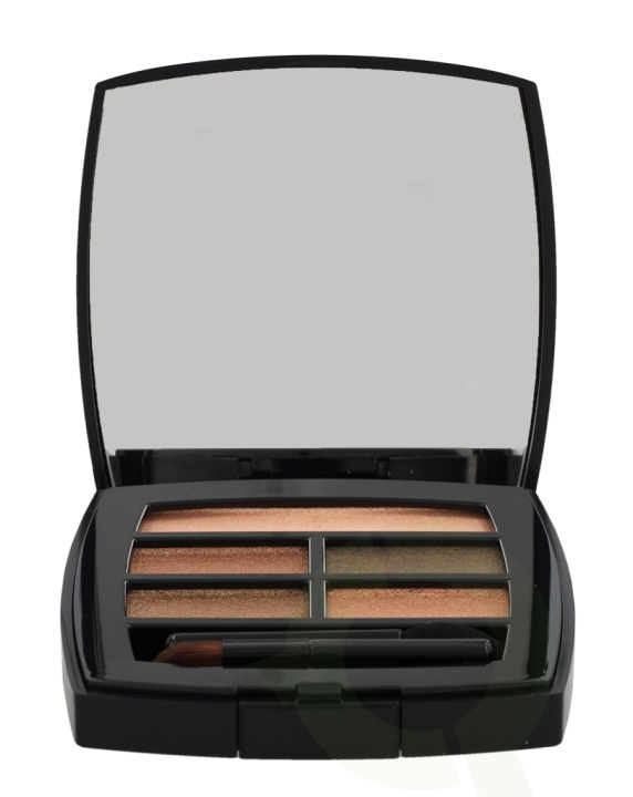 Chanel Les Beiges Healthy Glow Natural Eyeshadow Palette 4,5 gr Intense i gruppen HELSE OG SKJØNNHET / Makeup / Øyne og øyebryn / Øyeskygger hos TP E-commerce Nordic AB (C42545)