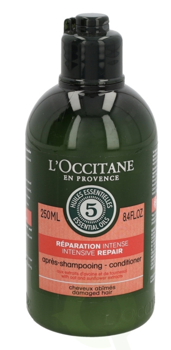 L\'Occitane 5 Ess. Oils Intensive Repair Conditioner 250 ml Damaged Hair i gruppen HELSE OG SKJØNNHET / Hår & styling / Hårpleie / Balsam hos TP E-commerce Nordic AB (C46387)