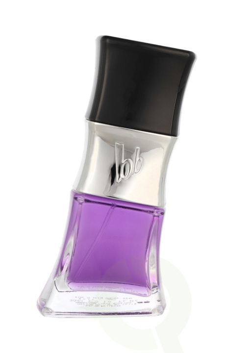 Bruno Banani Magic Woman Edt Spray 30 ml i gruppen HELSE OG SKJØNNHET / Duft og parfyme / Parfyme / Parfyme for henne hos TP E-commerce Nordic AB (C46586)