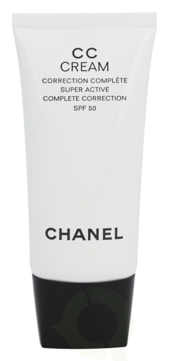 Chanel CC Cream Complete Correction SPF50 30 ml #20 Beige i gruppen HELSE OG SKJØNNHET / Hudpleie / Ansikt / Dagkrem hos TP E-commerce Nordic AB (C49693)