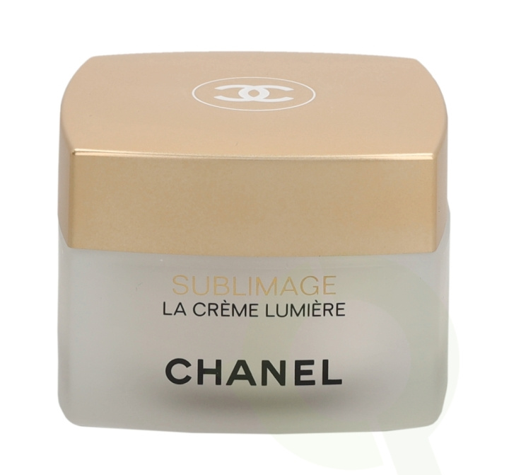 Chanel Sublimage La Creme Lumiere 50 ml i gruppen HELSE OG SKJØNNHET / Hudpleie / Ansikt / Dagkrem hos TP E-commerce Nordic AB (C49738)