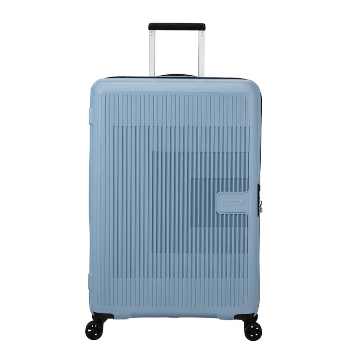 American Tourister Koffert AeroStep Spinner 77/28 Soho Grey i gruppen SPORT, FRITID & HOBBY / Reise / Kofferter hos TP E-commerce Nordic AB (C49958)