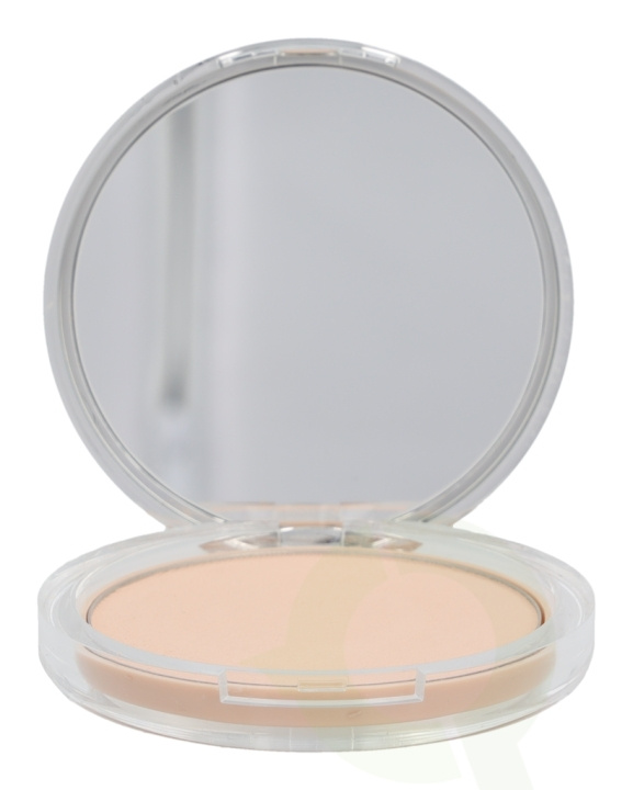 Clinique Stay-Matte Sheer Pressed Powder 7.6 gr #01 Stay Buff (VF) i gruppen HELSE OG SKJØNNHET / Makeup / Makeup ansikt / Pudder hos TP E-commerce Nordic AB (C50090)