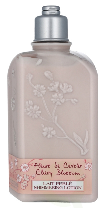 L\'Occitane Cherry Blossom Shimmering Lotion 250 ml i gruppen HELSE OG SKJØNNHET / Hudpleie / Kroppspleie / Body lotion hos TP E-commerce Nordic AB (C52631)