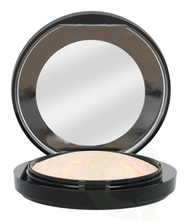 MAC Mineralize Skinfinish Natural 10 gr Lightscapade i gruppen HELSE OG SKJØNNHET / Makeup / Makeup ansikt / Pudder hos TP E-commerce Nordic AB (C53679)