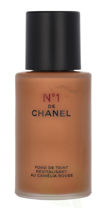 Chanel No 1 Revitalizing Foundation 30 ml BD121 i gruppen HELSE OG SKJØNNHET / Makeup / Makeup ansikt / Foundation hos TP E-commerce Nordic AB (C55585)
