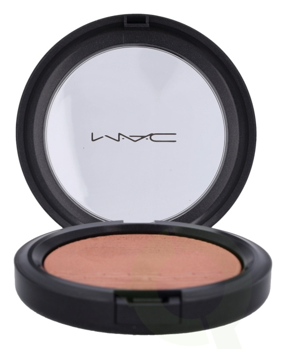 MAC Extra Dimension Skinfinish 9 g Glow With It! i gruppen HELSE OG SKJØNNHET / Makeup / Makeup ansikt / Contour/Highlight hos TP E-commerce Nordic AB (C55598)