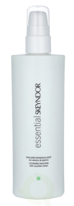 Skeyndor Essential Cleansing Emulsion Wth Cucumber Extract 250 ml i gruppen HELSE OG SKJØNNHET / Hudpleie / Ansikt / Rengjøring hos TP E-commerce Nordic AB (C55911)