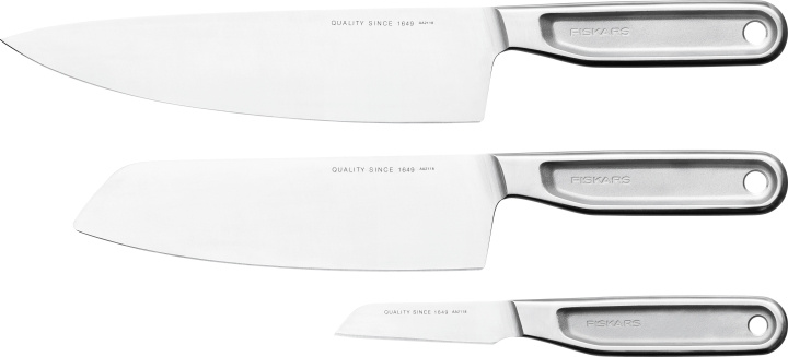 Fiskars All Steel Cooks knivset, tredelad i gruppen HJEM, HUS OG HAGE / Kjøkkenutstyr / Kjøkkenkniver og knivslipere hos TP E-commerce Nordic AB (C57460)