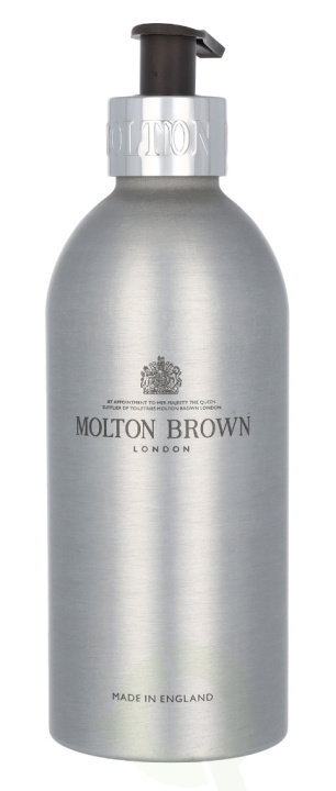 Molton Brown M.Brown Re-Charge Black Pepper Bath & Shower Gel 400 ml i gruppen HELSE OG SKJØNNHET / Hudpleie / Kroppspleie / Bad- og dusjkrem hos TP E-commerce Nordic AB (C63937)