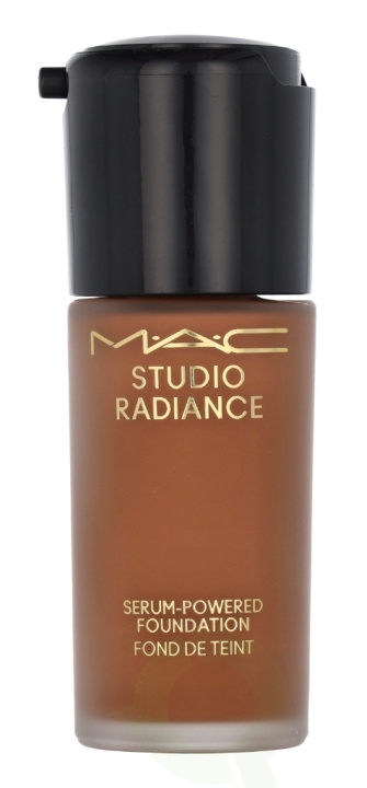 MAC Studio Radiance Serum-Powered Foundation 30 ml #NC50 i gruppen HELSE OG SKJØNNHET / Makeup / Makeup ansikt / Foundation hos TP E-commerce Nordic AB (C63982)