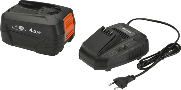 GARDENA P4A PBA 18V/75 og AL 1830 startsett, 4,0 Ah batteri og lader i gruppen HJEM, HUS OG HAGE / Verktøy / Batterier til Elektroverktøy hos TP E-commerce Nordic AB (C68995)