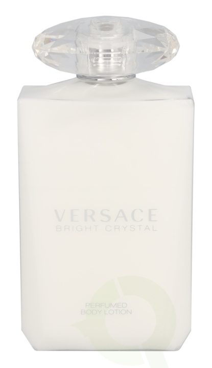 Versace Bright Crystal Body Lotion 200 ml parfymert i gruppen HELSE OG SKJØNNHET / Hudpleie / Kroppspleie / Body lotion hos TP E-commerce Nordic AB (C72094)