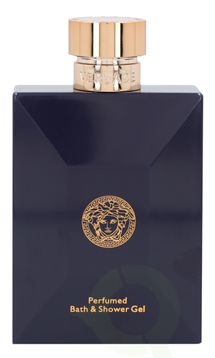 Versace Dylan Blue Pour Homme Bath & Shower Gel 250 ml Perfumed i gruppen HELSE OG SKJØNNHET / Hudpleie / Kroppspleie / Bad- og dusjkrem hos TP E-commerce Nordic AB (C72833)