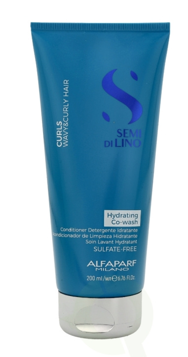 Alfaparf Semi Di Lino Curls Hydrating Co-Wash Cream 200 ml i gruppen HELSE OG SKJØNNHET / Hår & styling / Hårpleie / Balsam hos TP E-commerce Nordic AB (C73057)