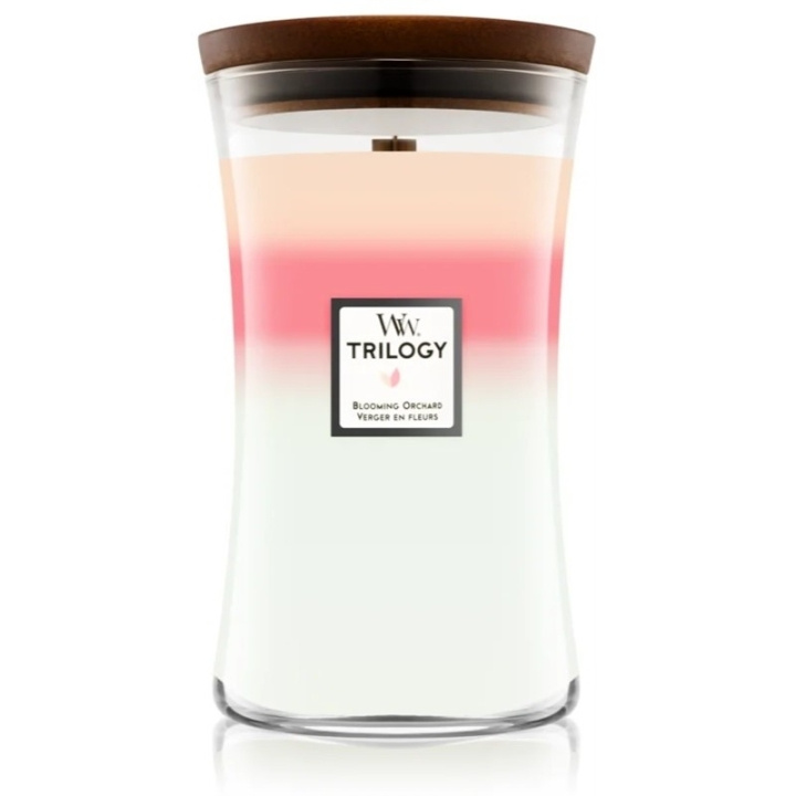 WoodWick Trilogi Large - Blomstrende frukthage i gruppen HELSE OG SKJØNNHET / Duft og parfyme / Andre dufter / Duftlys hos TP E-commerce Nordic AB (C78966)