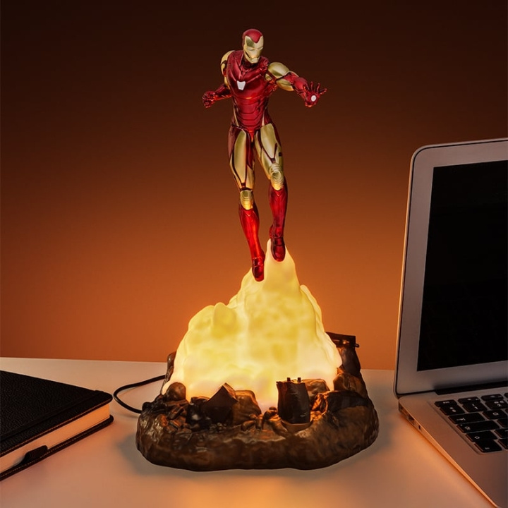 Paladone Iron Man Diorama-belysning i gruppen Elektronikk / Lys / Bordlamper hos TP E-commerce Nordic AB (C85561)
