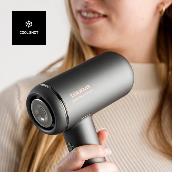 Taurus Hair Dryer Digital Forece 2000 Ionic i gruppen HELSE OG SKJØNNHET / Hår & styling / Stylingverktøy / Hårfønere hos TP E-commerce Nordic AB (C94801)
