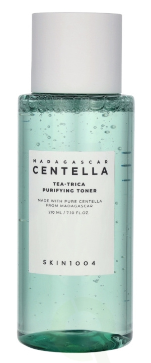 SKIN1004 Madagaskar Centella Tea-Trica Rensende ansiktsvann 210 ml i gruppen HELSE OG SKJØNNHET / Hudpleie / Ansikt / Ansiktsvann & Facemist hos TP E-commerce Nordic AB (C95605)