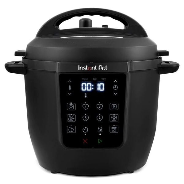 Instant Gryte Multikoker 7-i-1 5,7L - 1000W i gruppen HJEM, HUS OG HAGE / Husholdningsapparater / Matprosessorer og kjøkkenassistenter / Matprosessorer hos TP E-commerce Nordic AB (D02153)