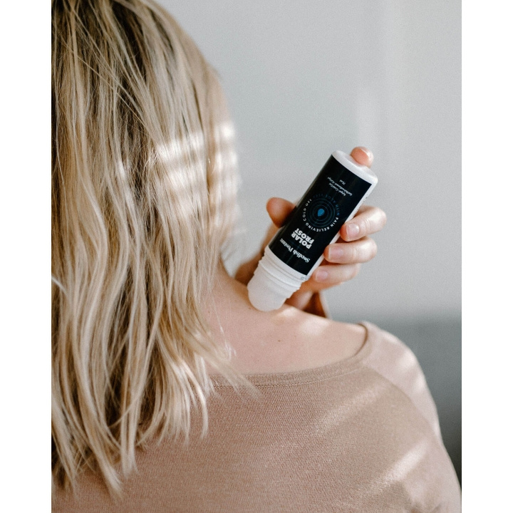 SWEDISH POSTURE Polarfrost Coooling Gel Roll-On Pain releving cold gel i gruppen HELSE OG SKJØNNHET / Helsepleie / Andre hos TP E-commerce Nordic AB (D09181)