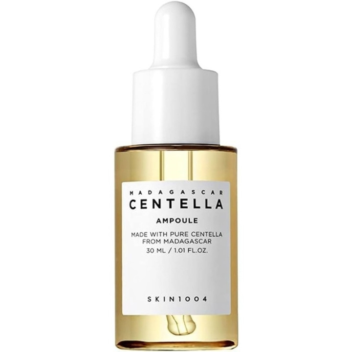 SKIN1004 Madagaskar Centella Ampoule 30 ml i gruppen HELSE OG SKJØNNHET / Hudpleie / Ansikt / Hudserum hos TP E-commerce Nordic AB (D11599)
