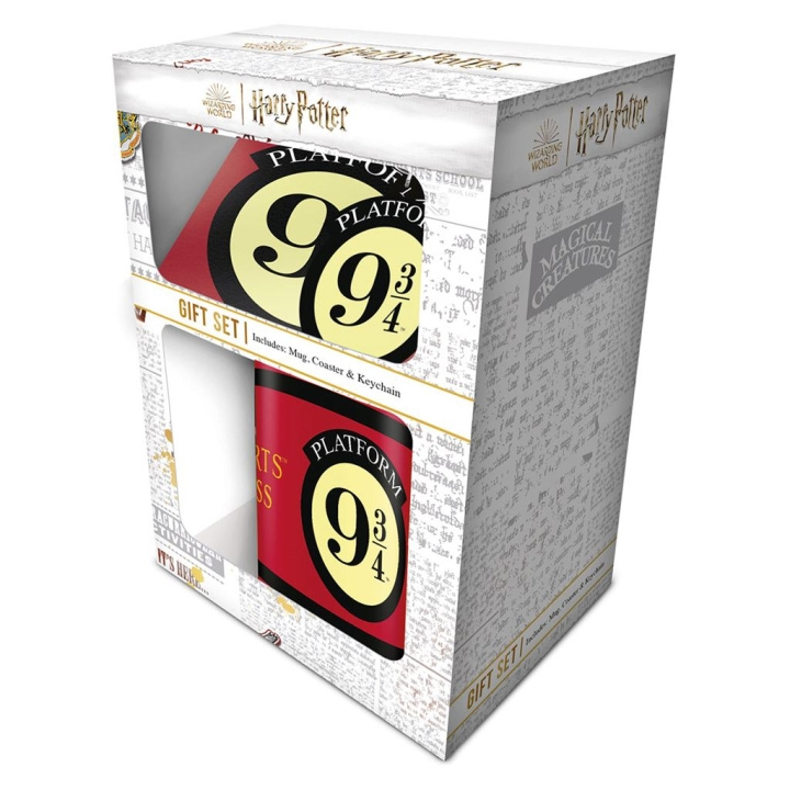 Pyramid International HARRY POTTER (PLATTFORM 9 3/4) GAVESETT (KRUS, UNDERKOP OG NØKKELRING) i gruppen SPORT, FRITID & HOBBY / Morsomme produkter / Samlerobjekter hos TP E-commerce Nordic AB (D15445)