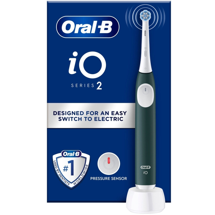 Oral B Eltandborste iO2 Series Forest Green i gruppen HELSE OG SKJØNNHET / Munnpleie / Elektriske tannbørster hos TP E-commerce Nordic AB (D16506)