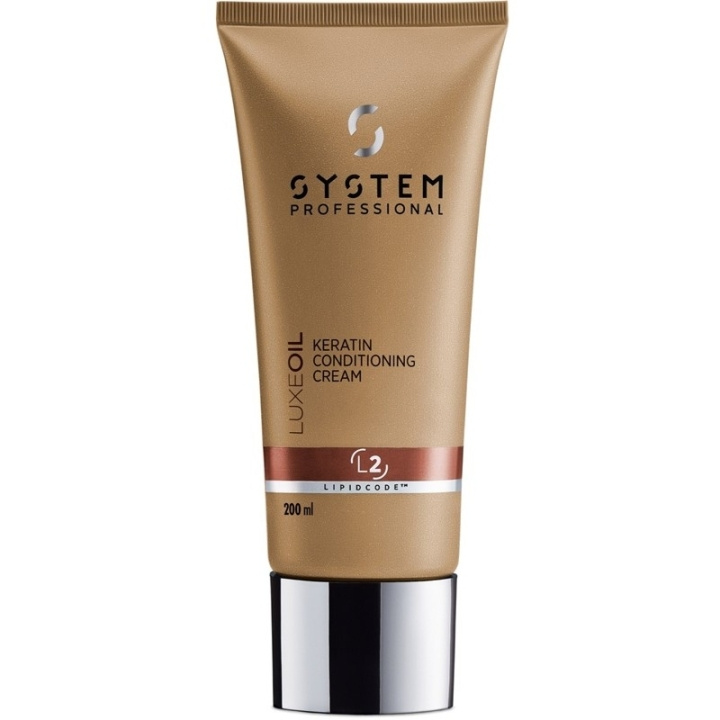 System Professional LuxeOil Keratin Conditioning Cream 200ml i gruppen HELSE OG SKJØNNHET / Hår & styling / Hårpleie / Balsam hos TP E-commerce Nordic AB (D18290)
