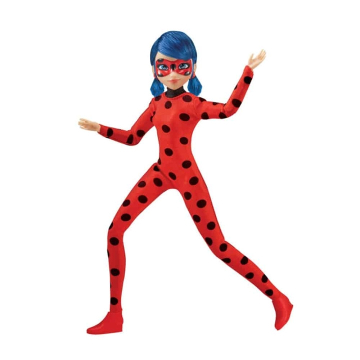 Miraculous Core Fashion Doll - Marihøne på tide å slå seg sammen i gruppen LEKER, BARN OG BABY / Leker / Dukker & tilbehør hos TP E-commerce Nordic AB (D18992)