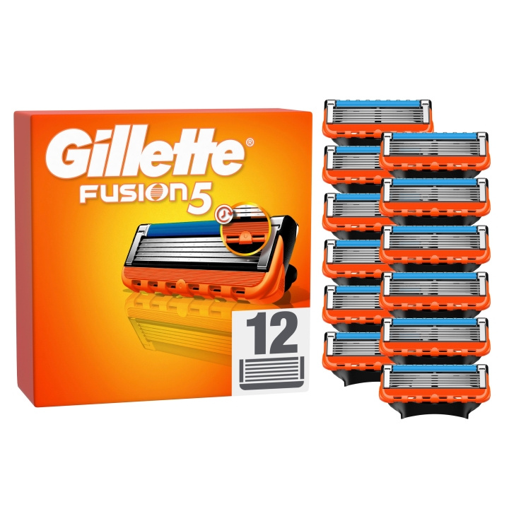 Gillette Fusion5 Barberblader for menn - Oransje/Svart - 12 stk i gruppen HELSE OG SKJØNNHET / Hår & styling / Barbering og trimming / Barberhøvler og tilbehør hos TP E-commerce Nordic AB (D19009)